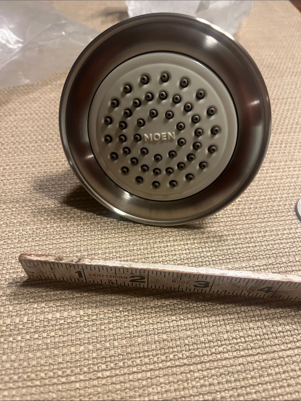Moen Brushed Nickel Showerhead - Nickel/Gray Spray Face new